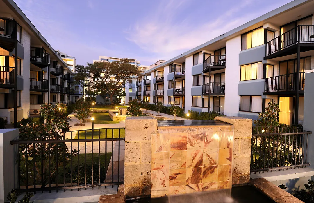 Lodestar Waterside Apartments-1