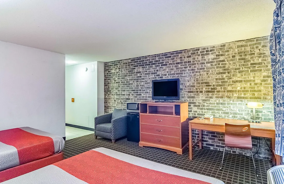Motel 6-Grand Rapids, Mi - Northeast-1