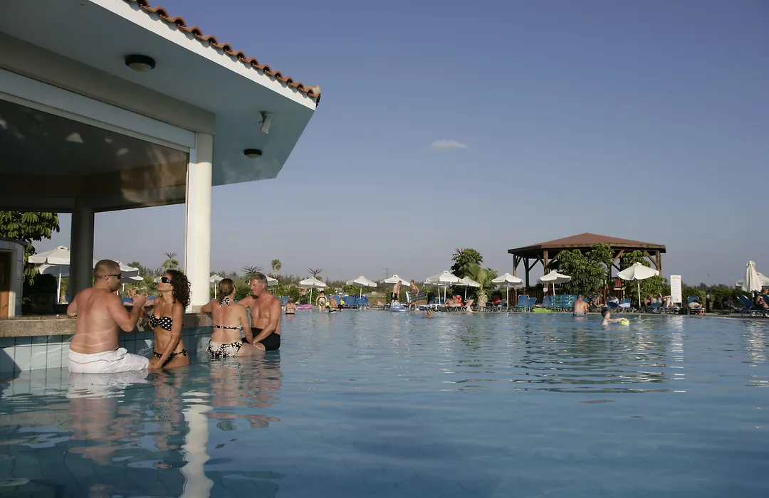 Avanti Holiday Village-1