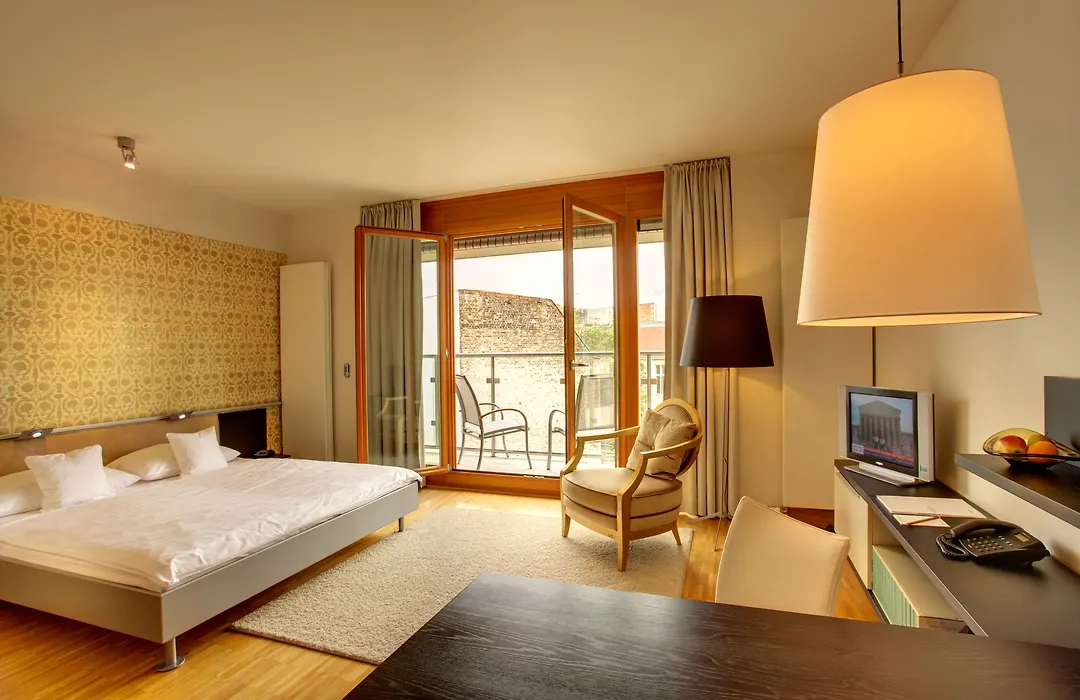 June Stay Berlin City West-1