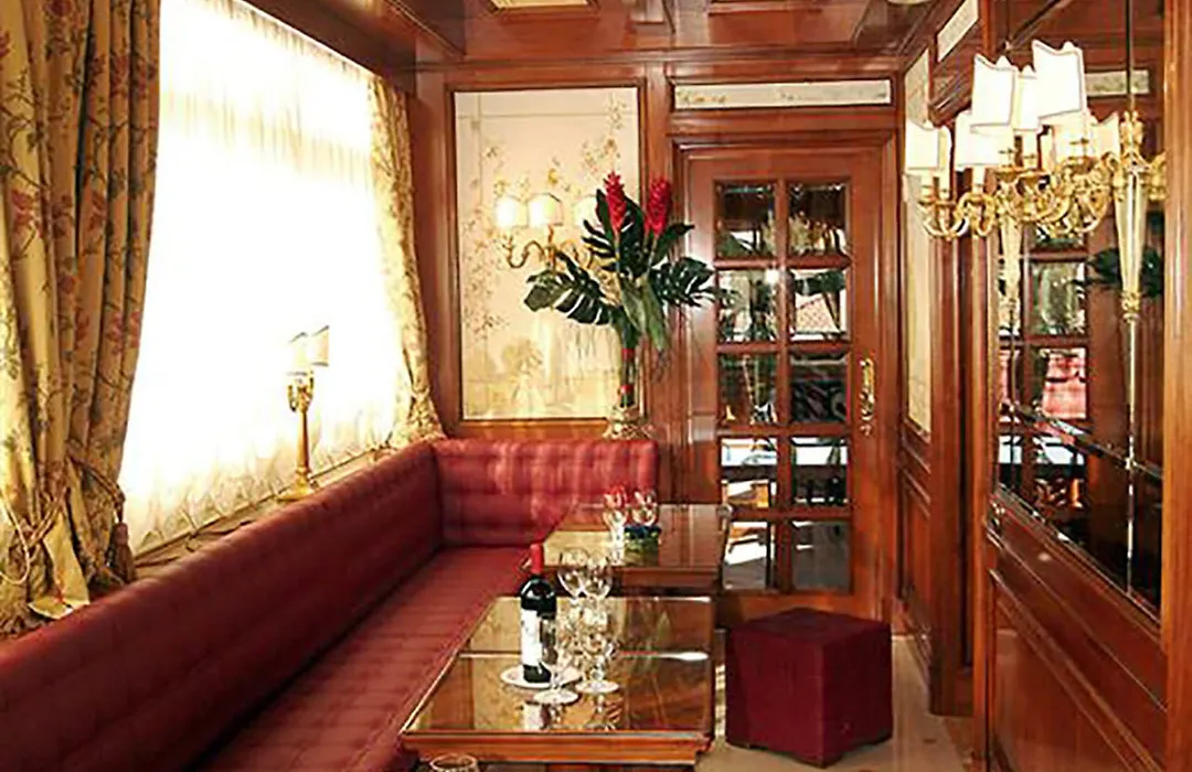 Hotel Champagne Palace-1