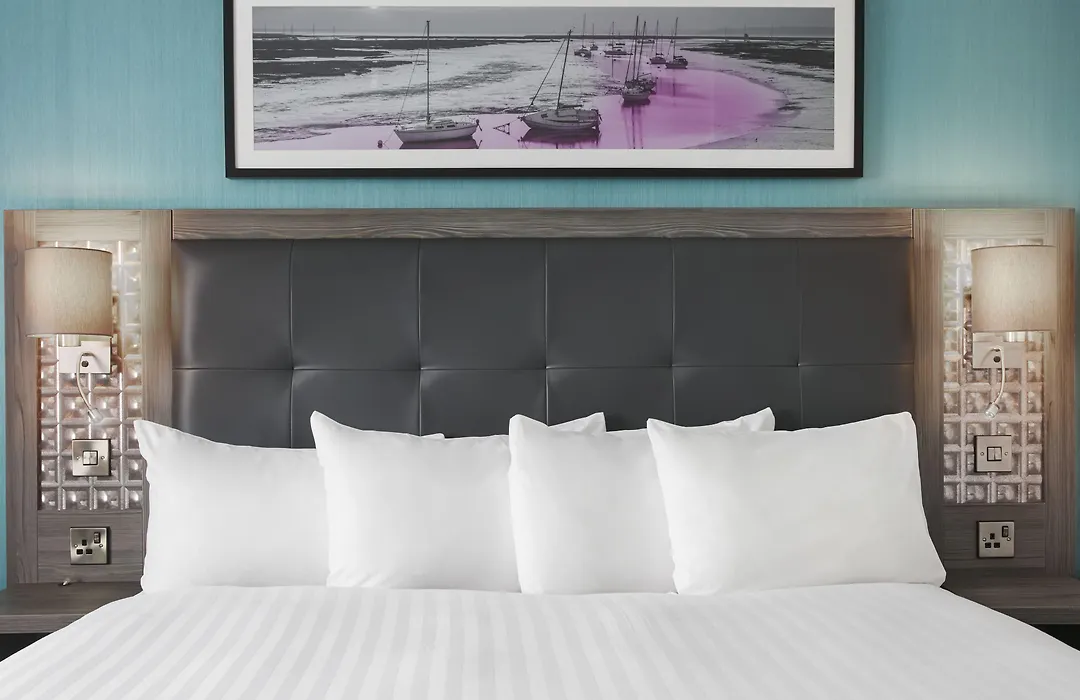 Leonardo Hotel Southampton-1