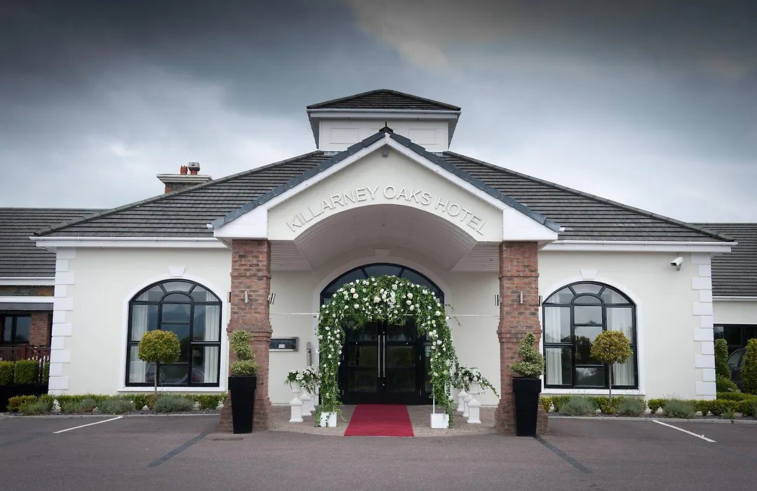 Killarney Oaks Hotel-1