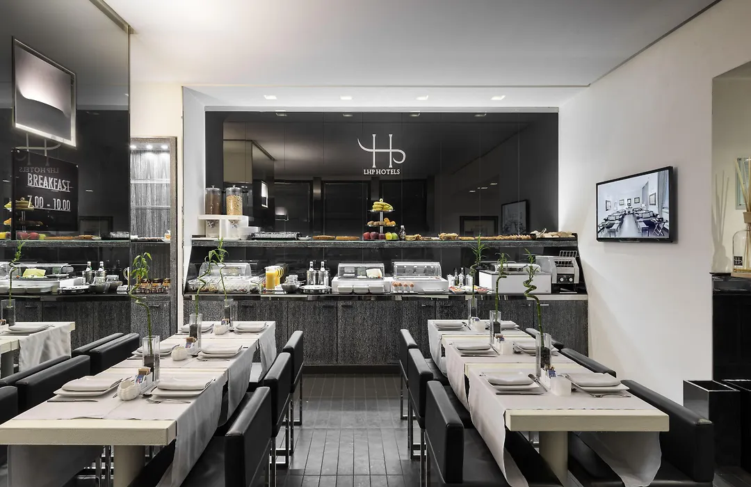 Lhp Hotel Napoleon-1