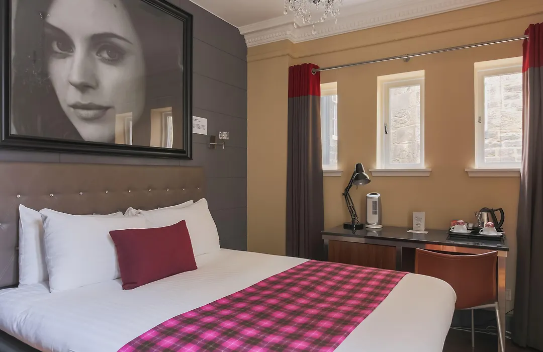 Angels Share Hotel-1