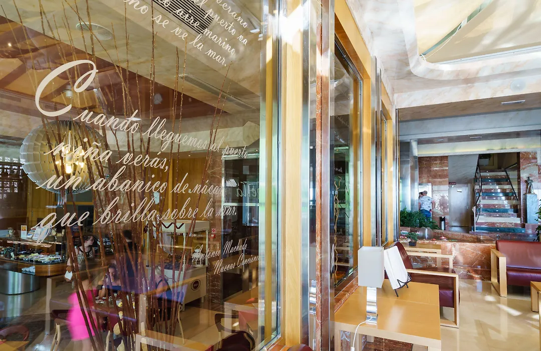 Hotel Isabel-1