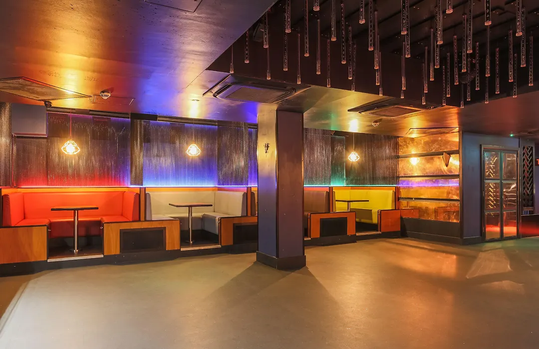 Le Monde Hotel-1