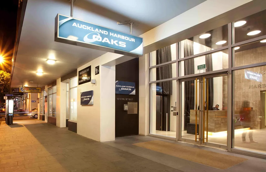 Auckland Harbour Suites-1