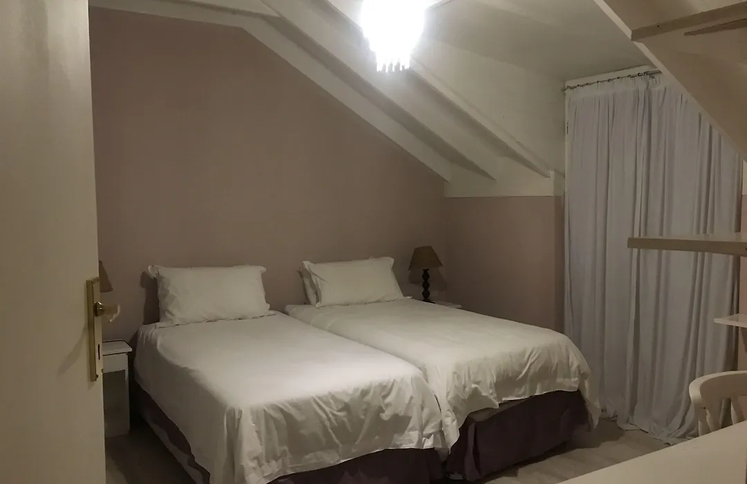 Mountain Manor Guest House & Executive Suites-1