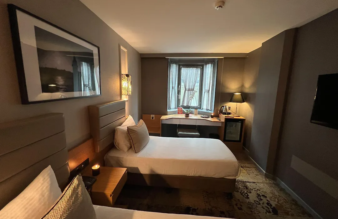 All Seasons Hotel-1