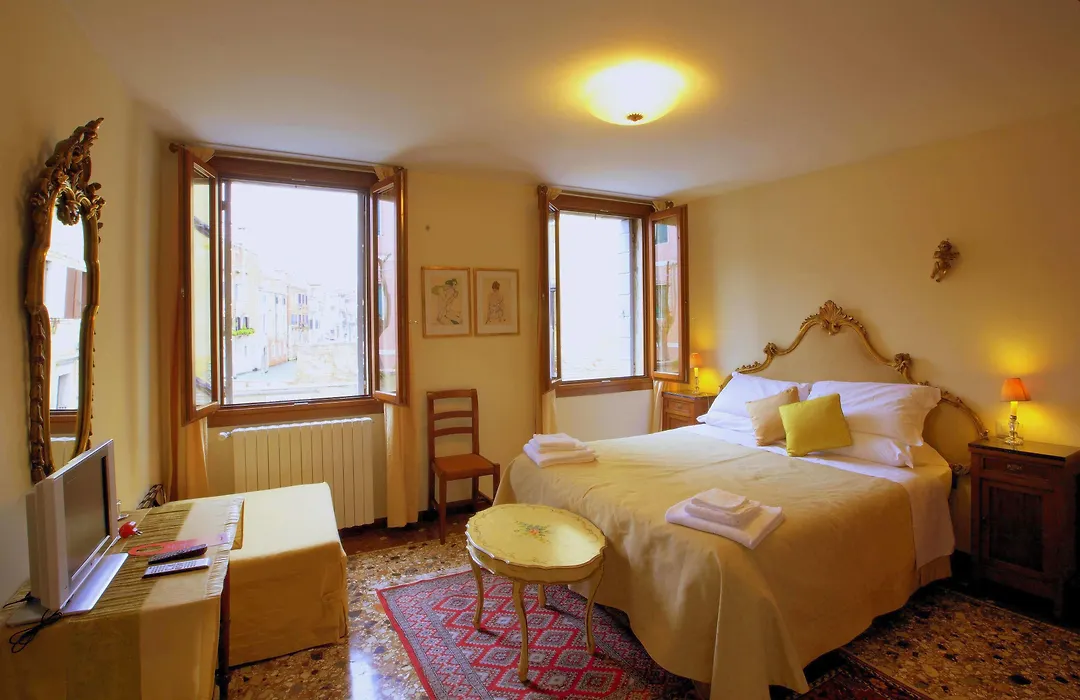 3749 Pontechiodo-1