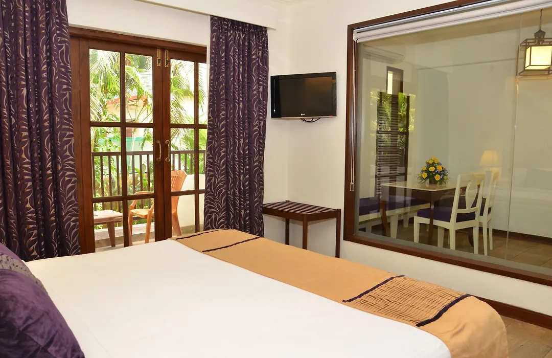 Sonesta Inns Beach Resort - Candolim Beach-1