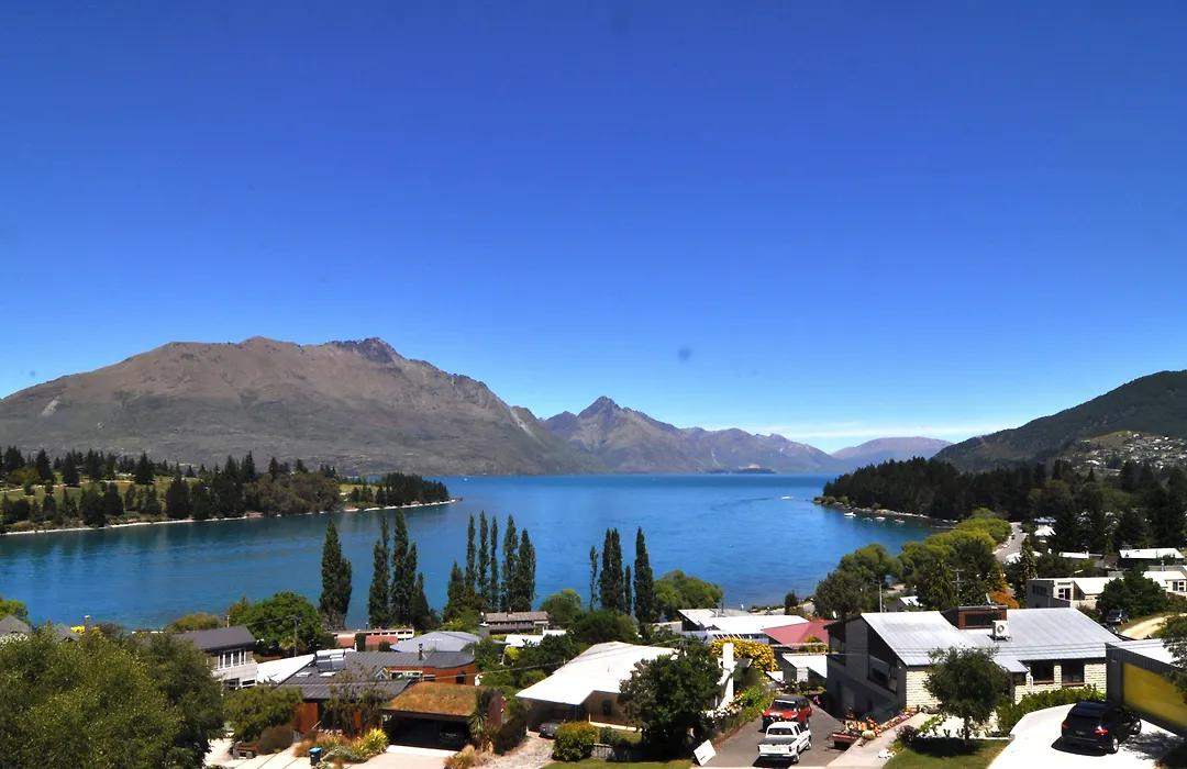 Earnslaw Lodge-1