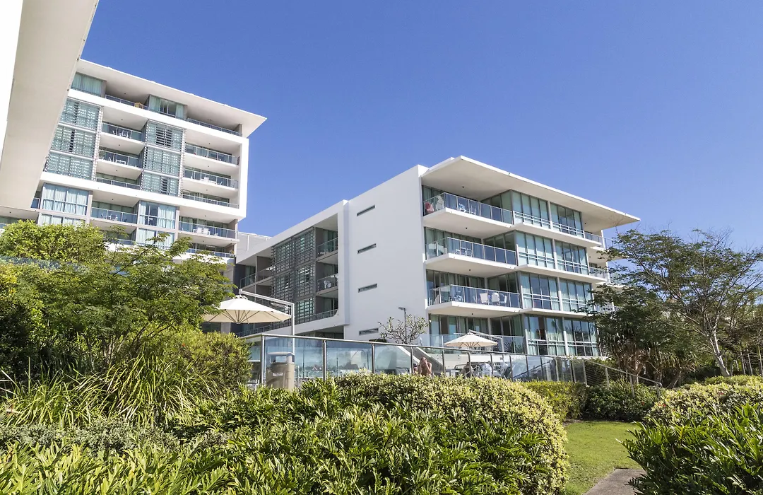 Ultiqa Freshwater Point Resort Broadbeach-1