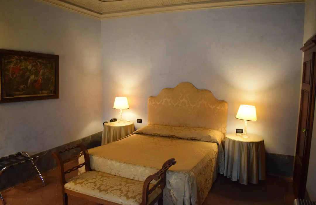 Palazzo Tucci Residenza D'Epoca-1