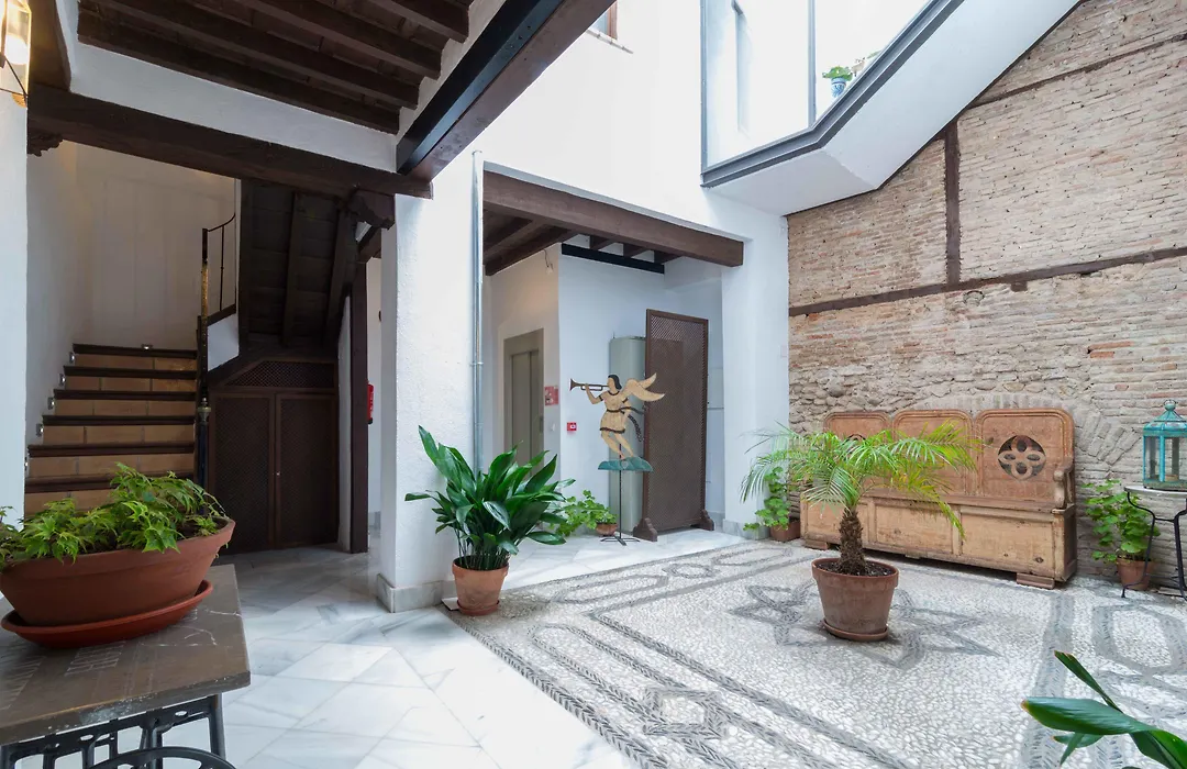 Palacio De Mariana Pineda-1