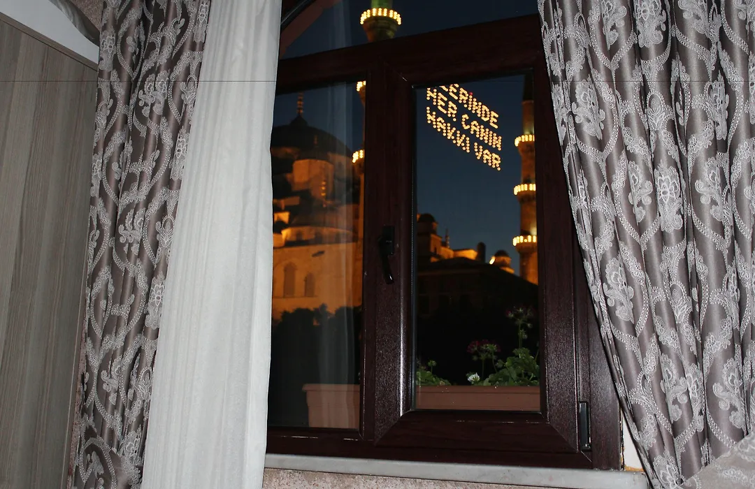 Ararat Hotel-1