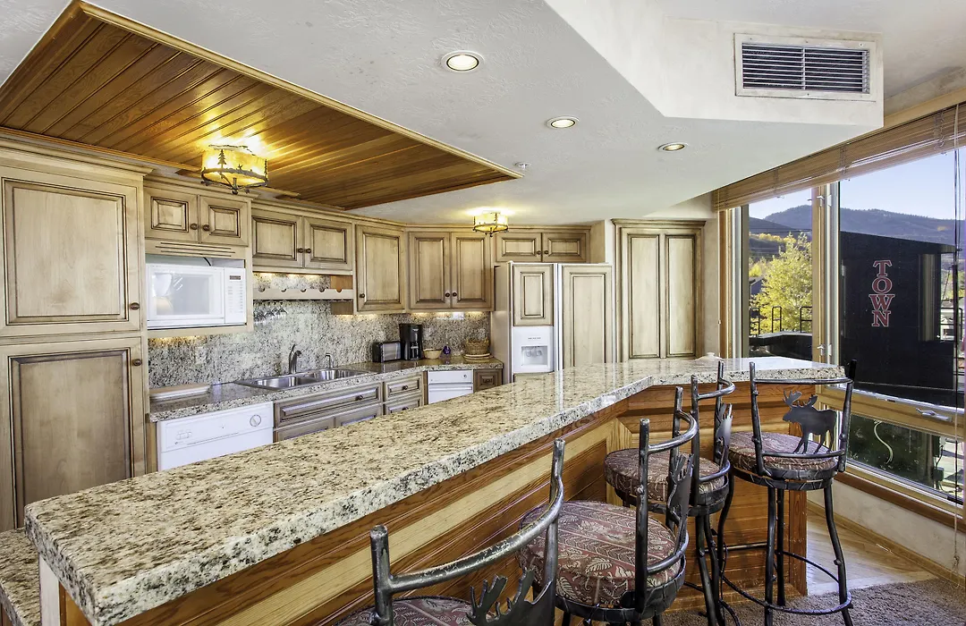The Caledonian By All Seasons Resort Lodging-1