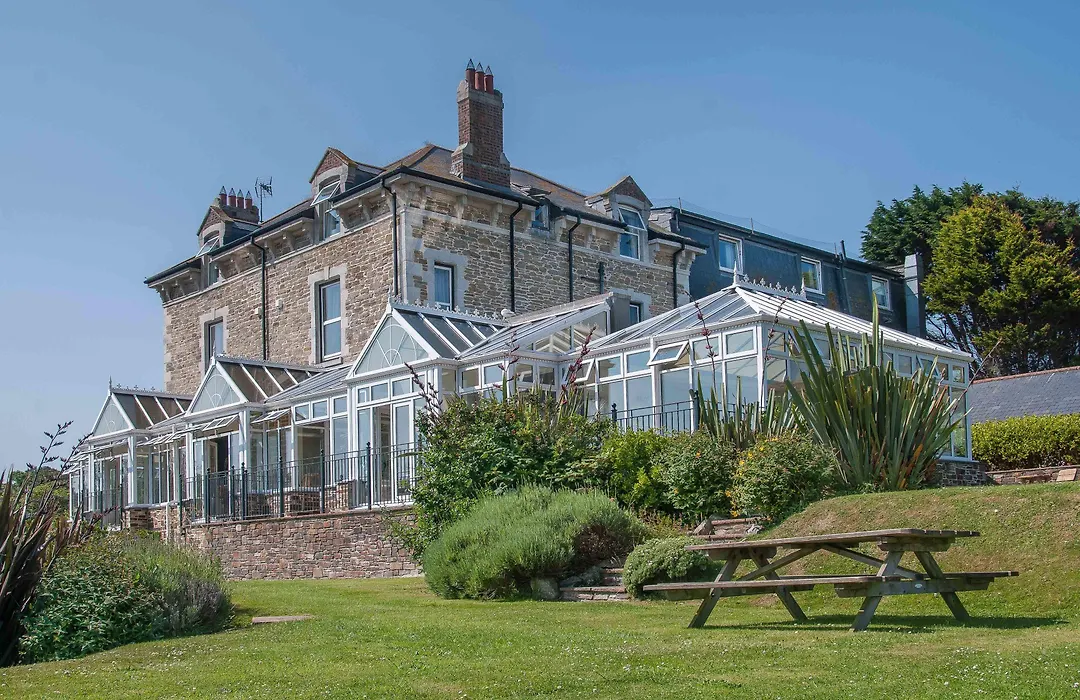 Porth Veor Manor Villas & Apartments-1
