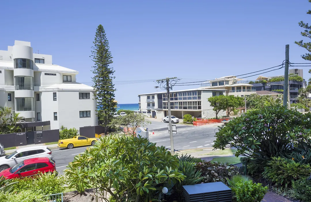 Sunbird Beach Resort Gold Coast-1