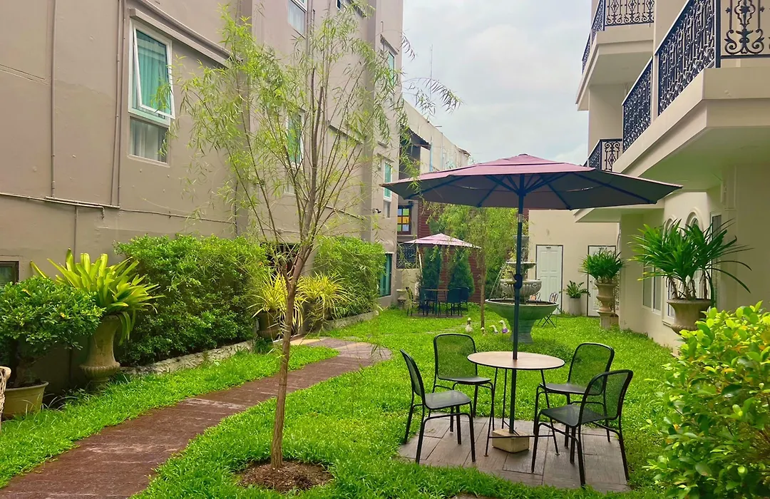 Eurana Boutique Hotel-1