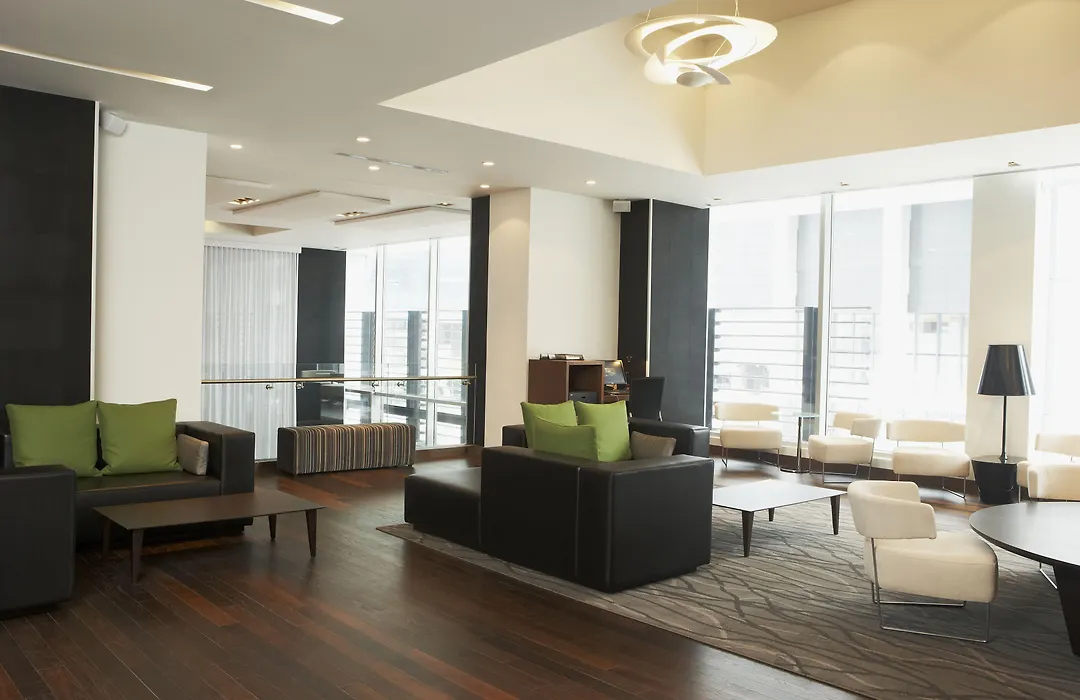 Le Germain Hotel Maple Leaf Square-1