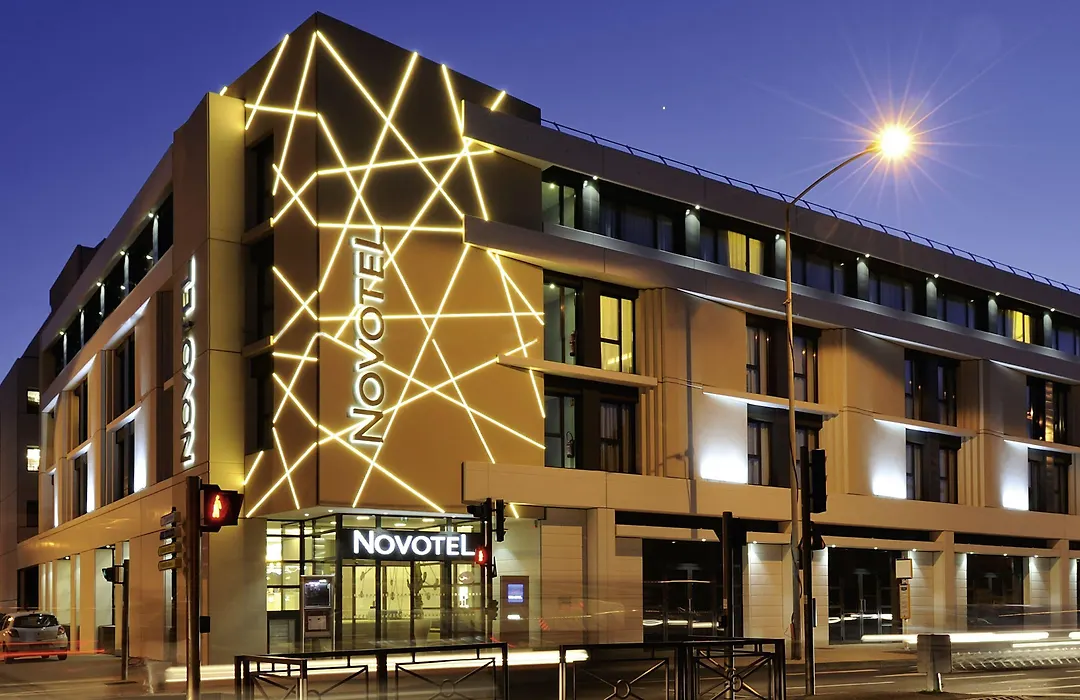 Novotel Avignon Centre-1