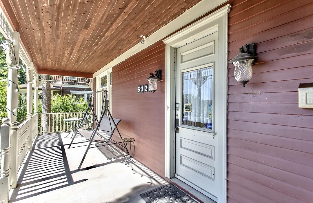 Redwood Bed And Breakfast-1