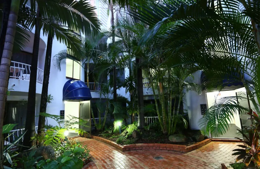 St Tropez Resort-1