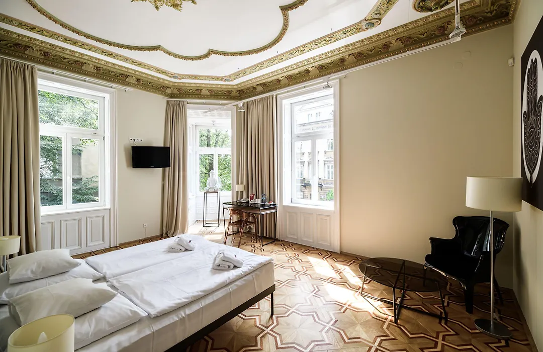 Home Aparthotel-1