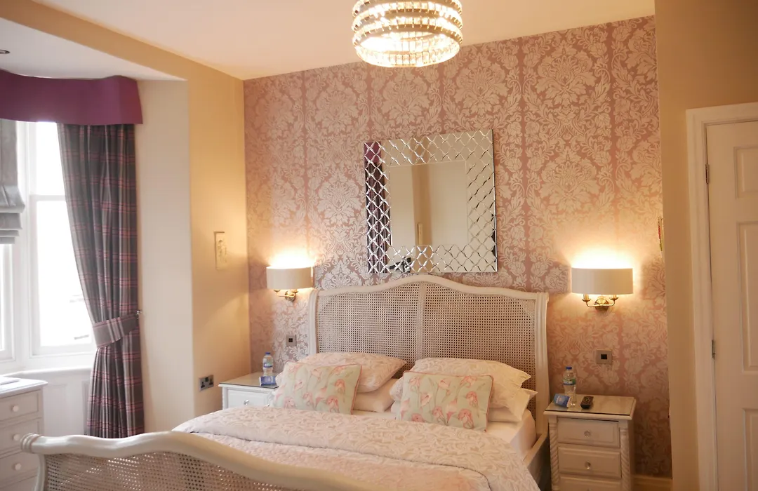 Bowness Bay Suites (Adults Only)-1