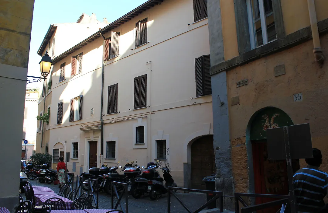 Guest House Ventisei Scalini A Trastevere-1
