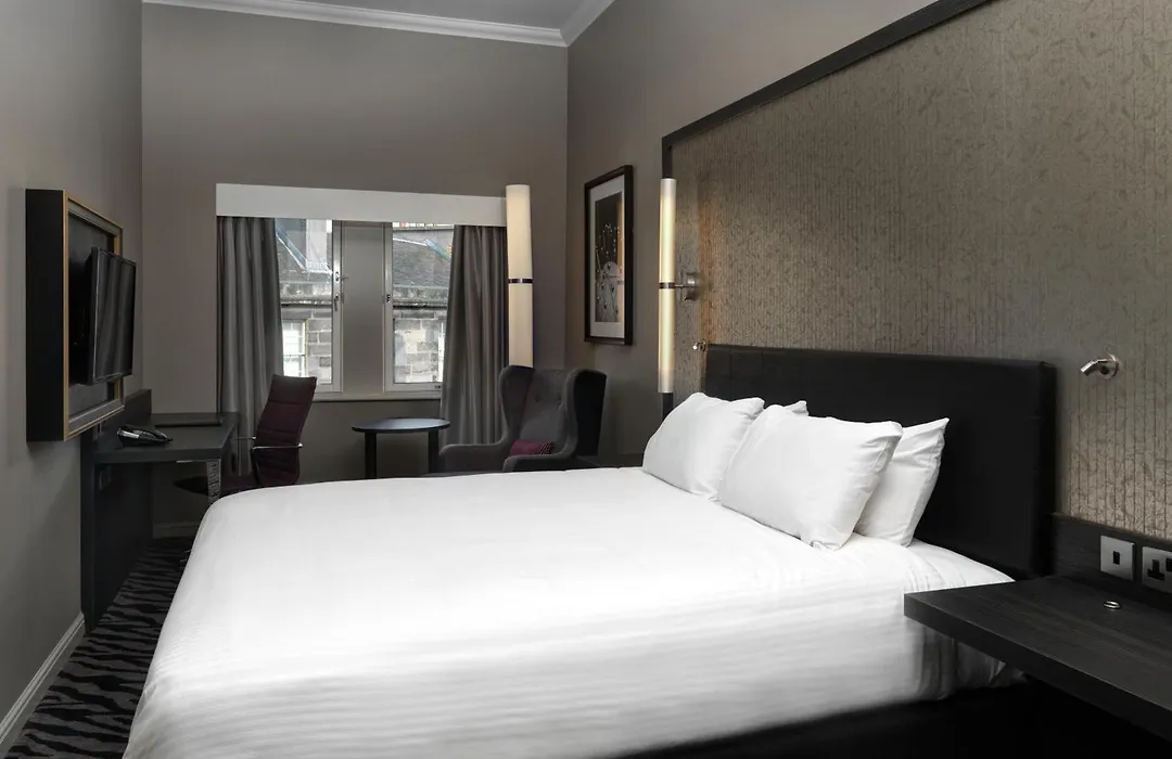 Doubletree By Hilton Edinburgh City Centre-1