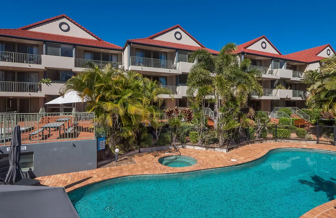 Montana Palms Resort-1