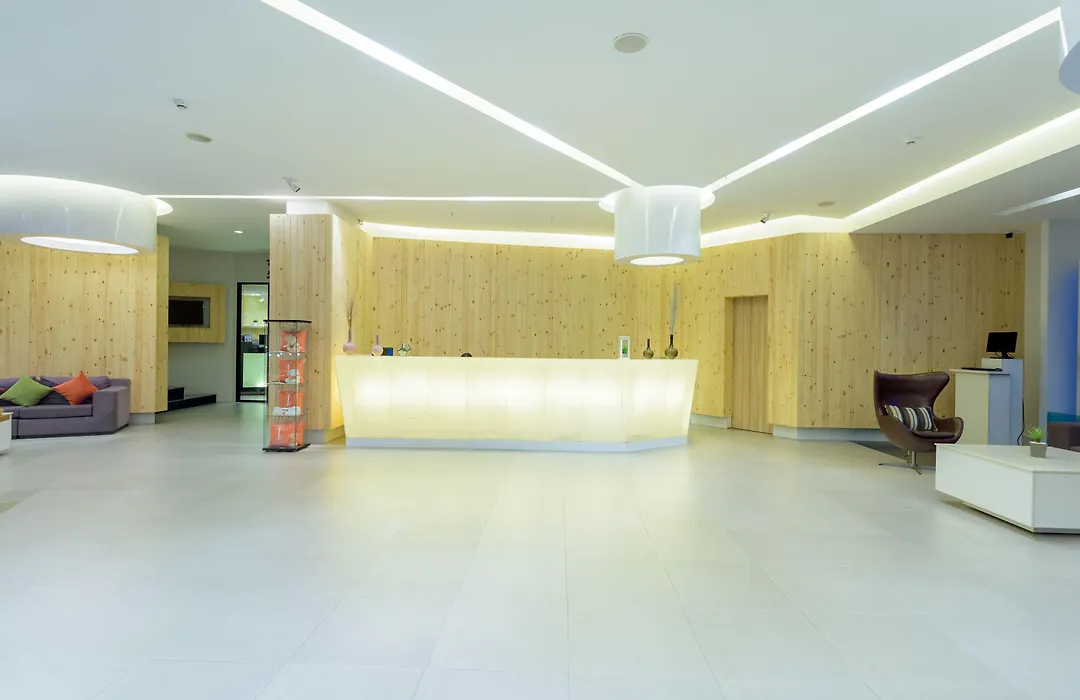 Hotel J Residence Pattaya-1