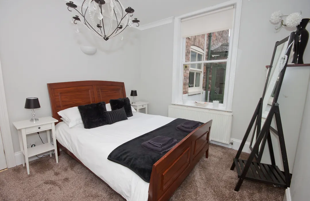 Goodramgate Apartments-1
