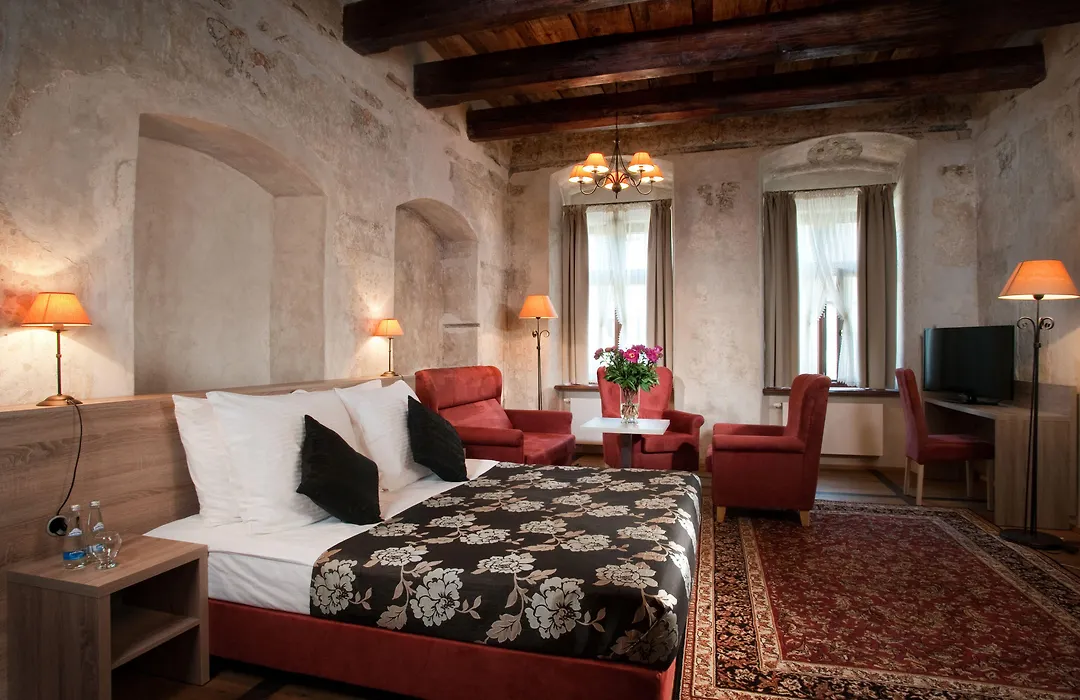 Hotel Santi-1