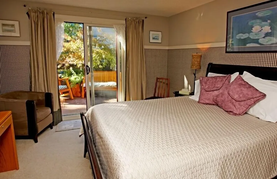 Buffaloberry Bed & Breakfast-1
