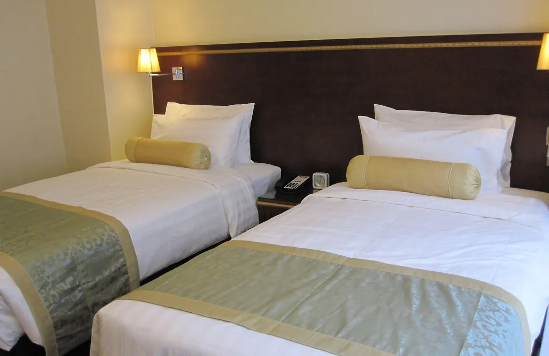 Brighton Hotel Hong Kong-1