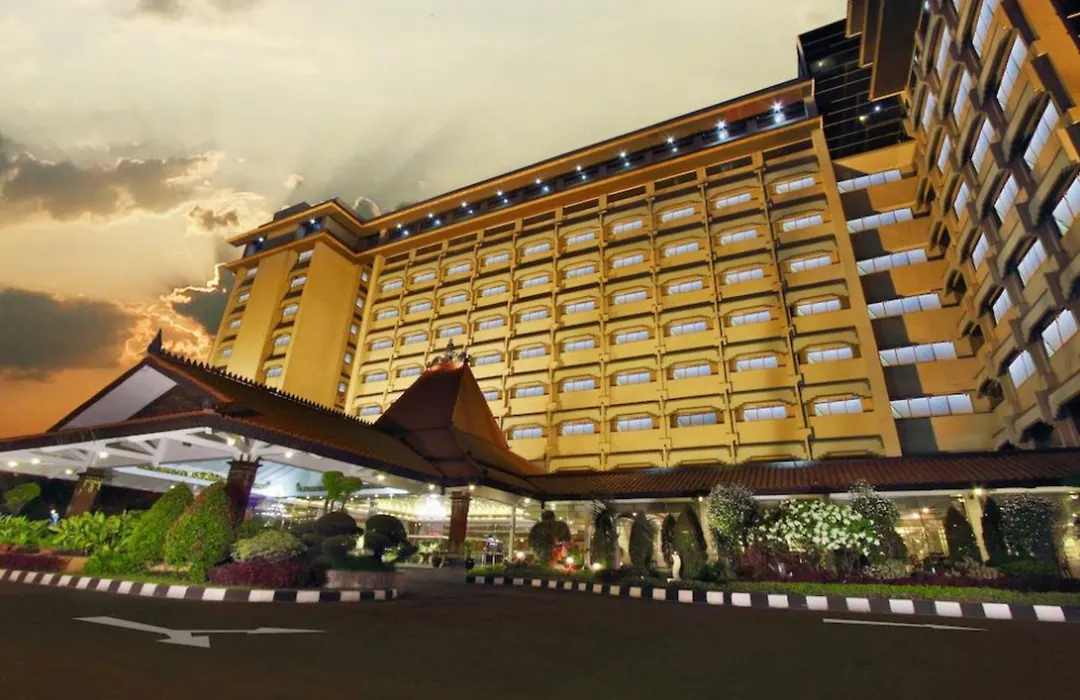 Kartika Chandra Hotel-1