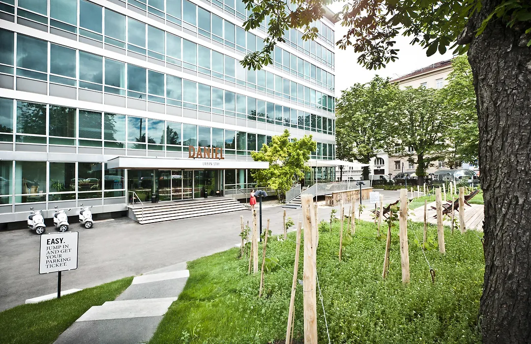 Hotel Daniel Vienna - Smart Lifestyle Near City Centre-1