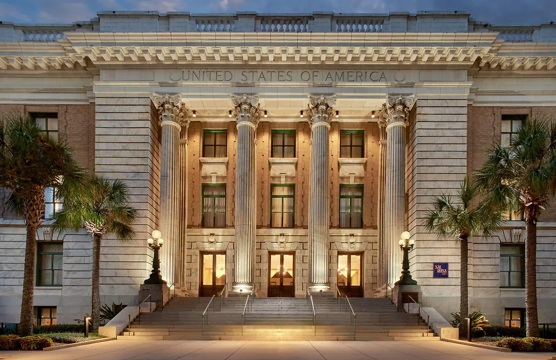 Le Meridien Tampa, The Courthouse-1