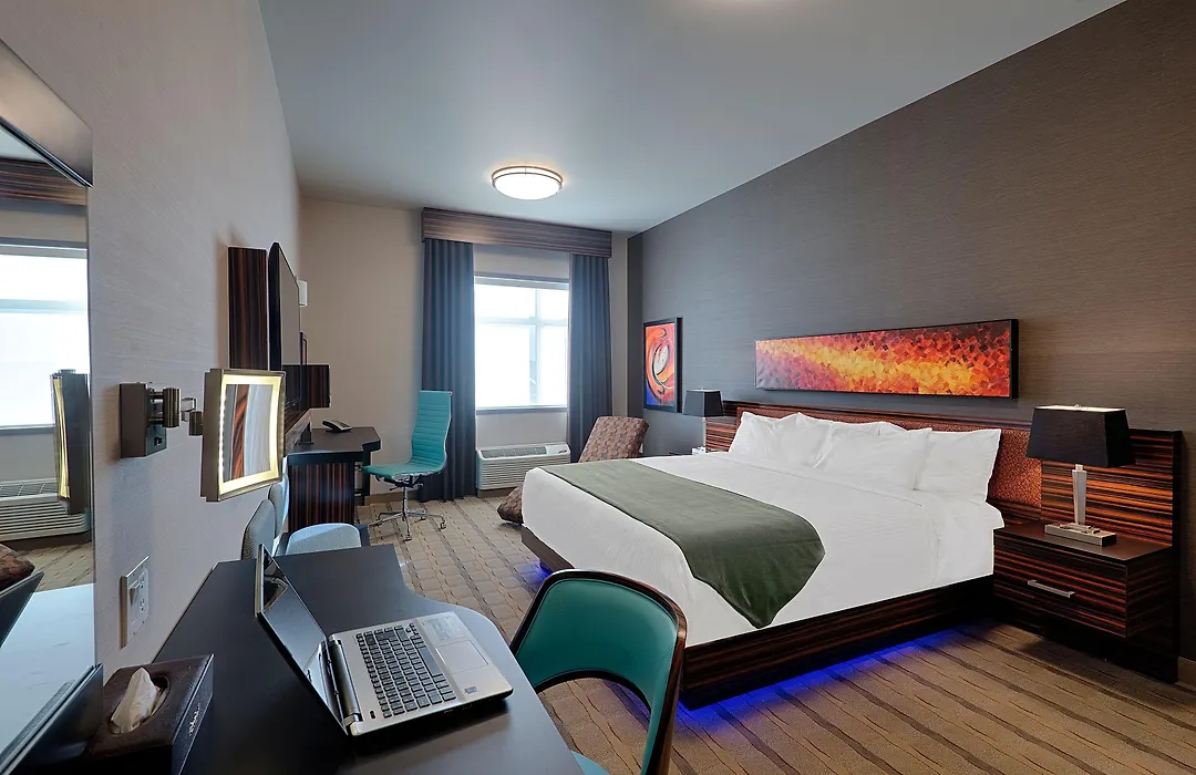 Hotel Clique Calgary Airport-1