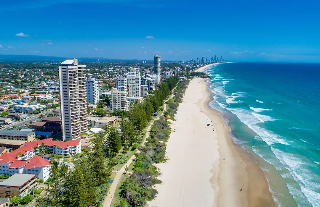 Burleigh Esplanade Apartments-1