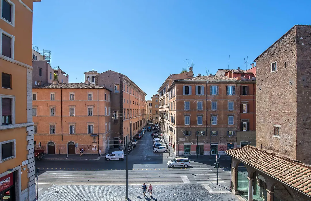 Pantheon Caesar Relais-1