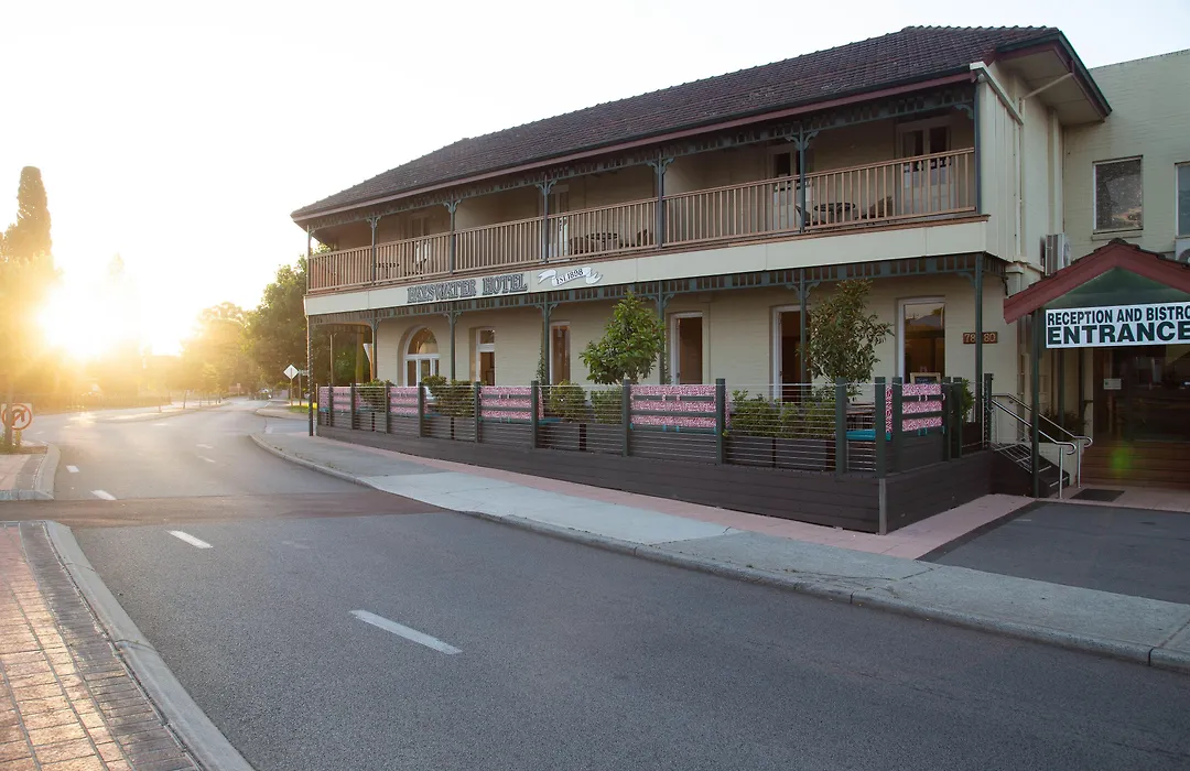 Quality Hotel Bayswater-1