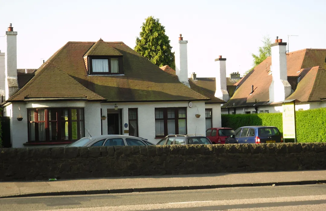 Acer Lodge Guest House-1