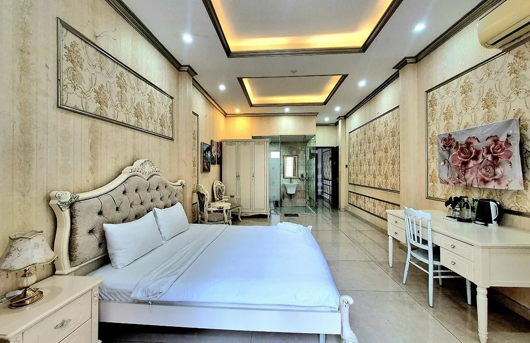 F F House Homestay-1