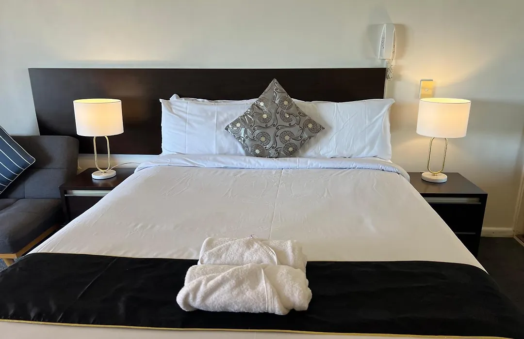Paxsafe Sydney Hyde Park Private Apartments - Roof Top Retreat & Pool-1