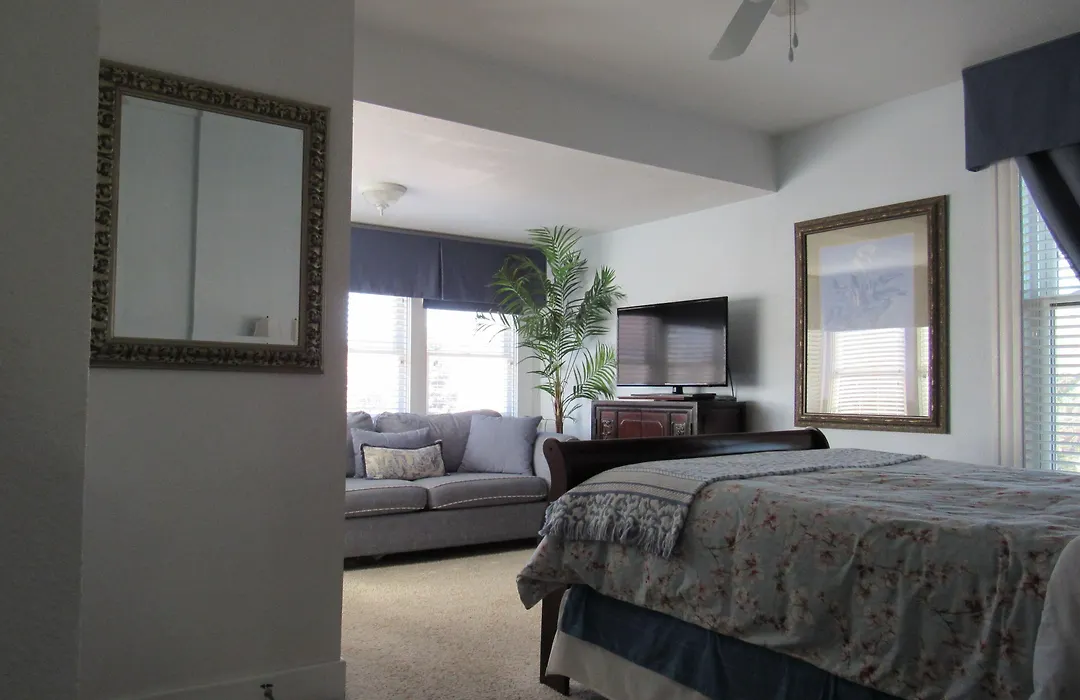 The St. Mary'S Inn, Bed And Breakfast-1